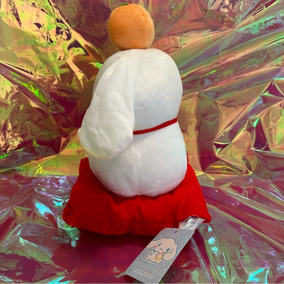 Cinnamoroll Kagami Mochi Plushie 9.5” - Picture 3 of 7